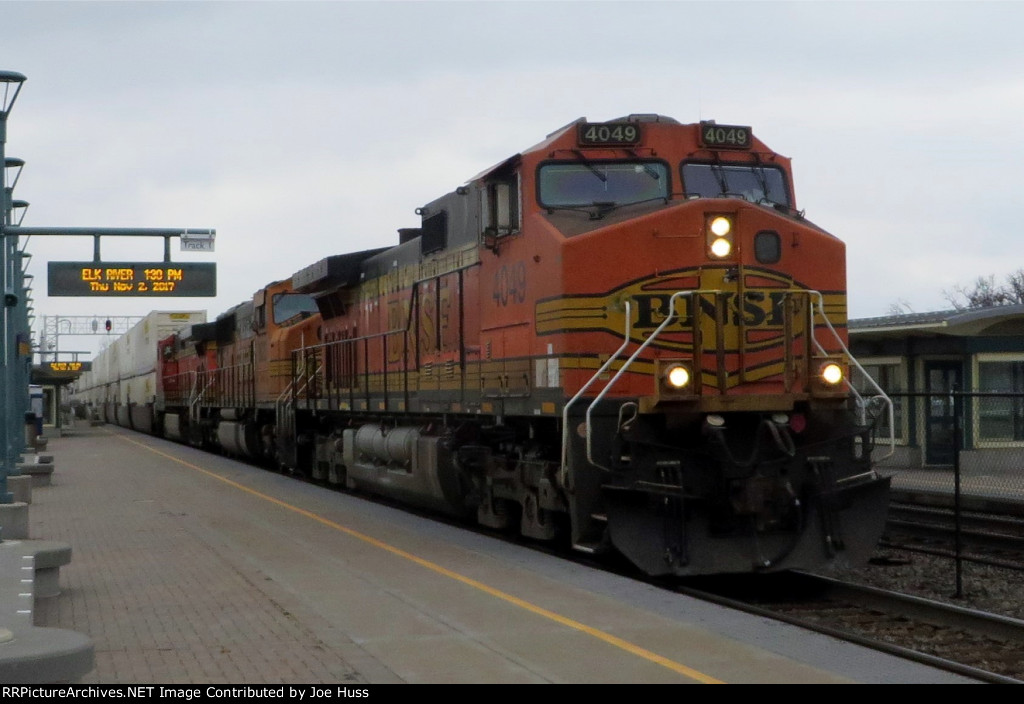 BNSF 4049 West